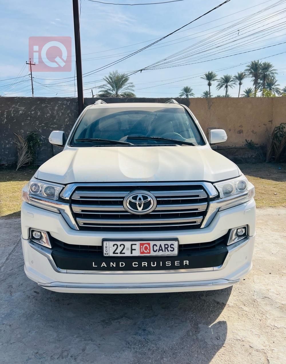 تويوتا لاندكروزر